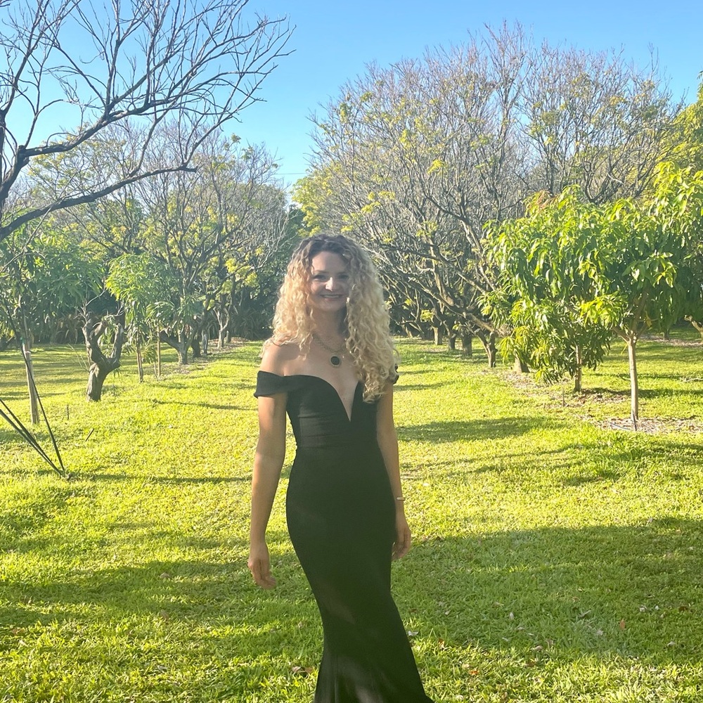 Reformation Elegant Black Off-Shoulder Dress Size 2